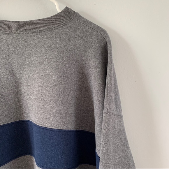 Champion Size XXL Gray Sweatshirt Pullover Top Long Sleeve Crew Neck Stripe Logo - Picture 9 of 13